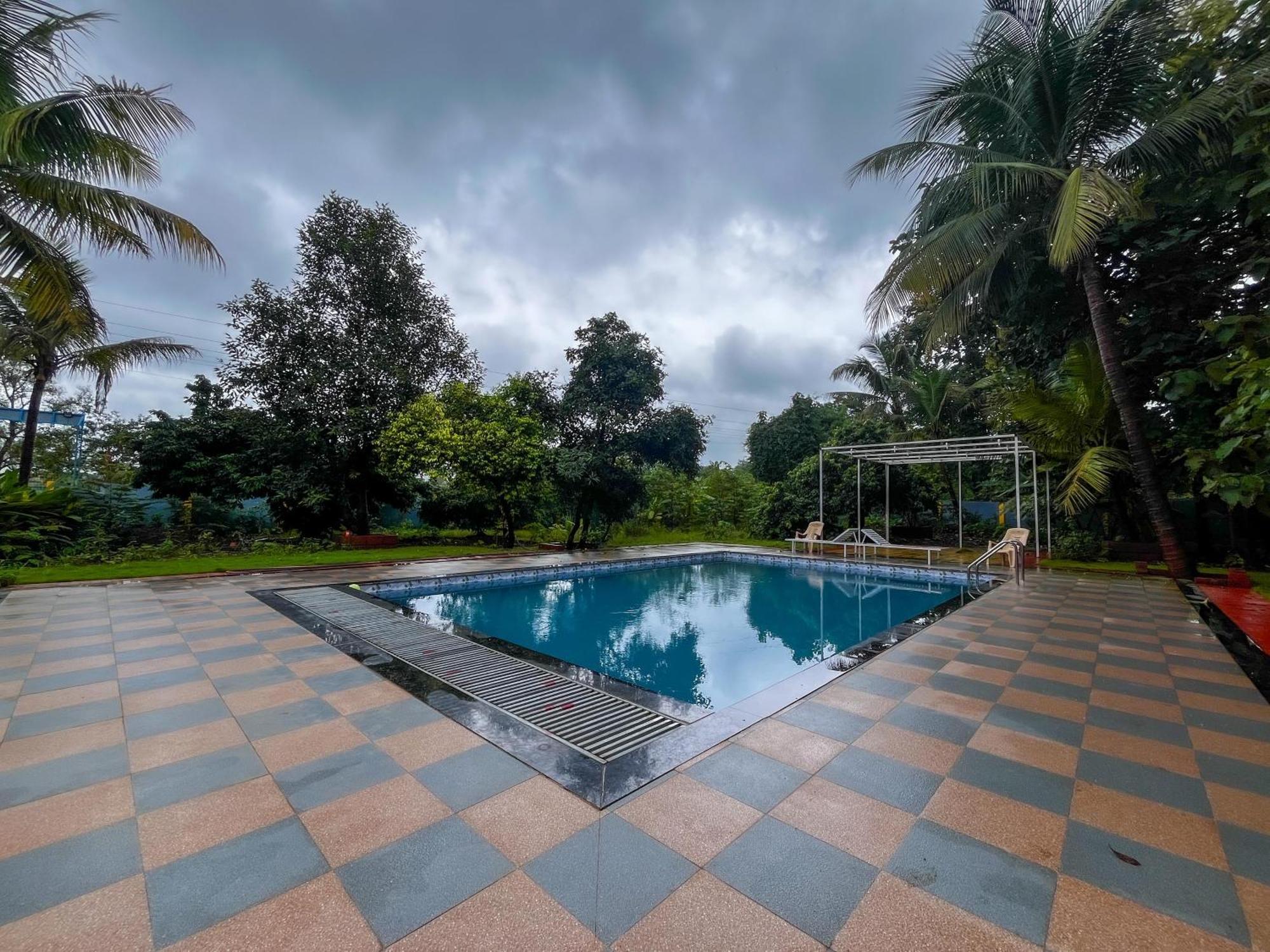 Karjat In Resort Dış mekan fotoğraf